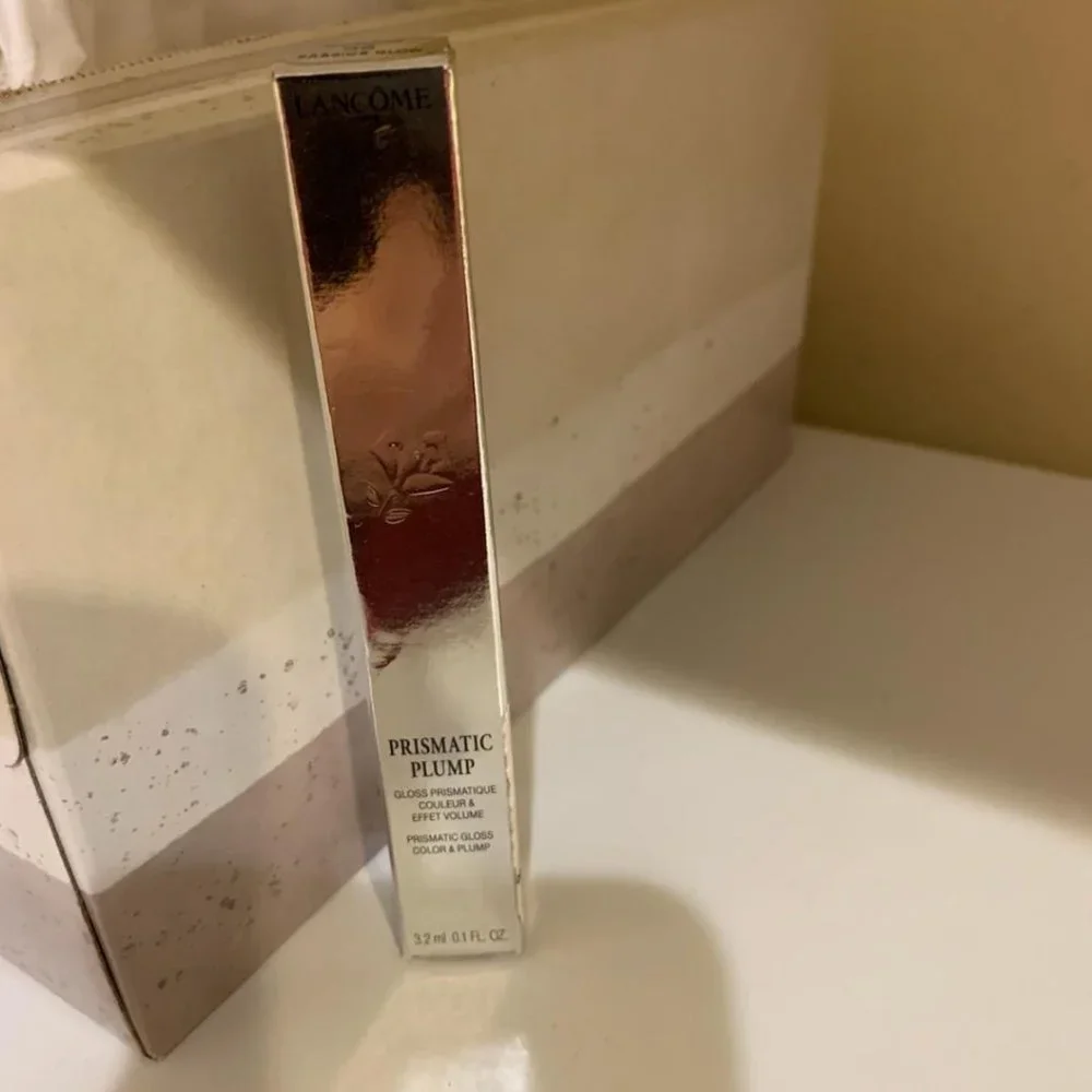 Lancome Prismatic Plump Passion Glow - Picture 4 of 5